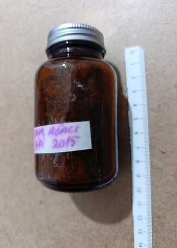 Koyu Cam Kavanozda Balm çam ağacı zifi 2015 - Görsel 2