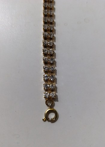 Zincir Detaylı Altın Renk Kadın Bileklik - Görsel 3