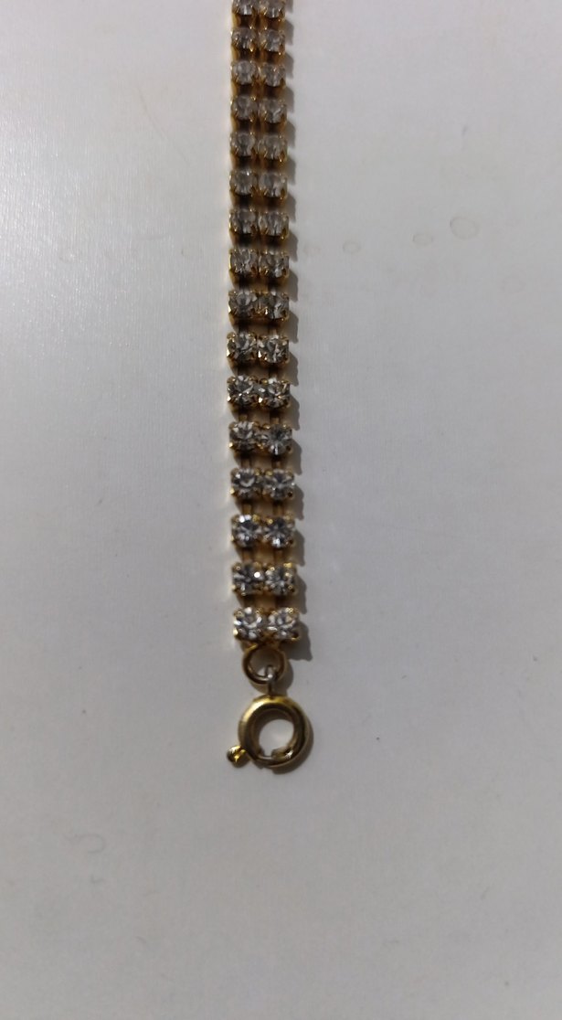 Zincir Detaylı Altın Renk Kadın Bileklik - Görsel 3