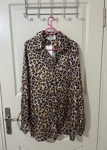 Leopar Desenli saten tulum - Görsel 2