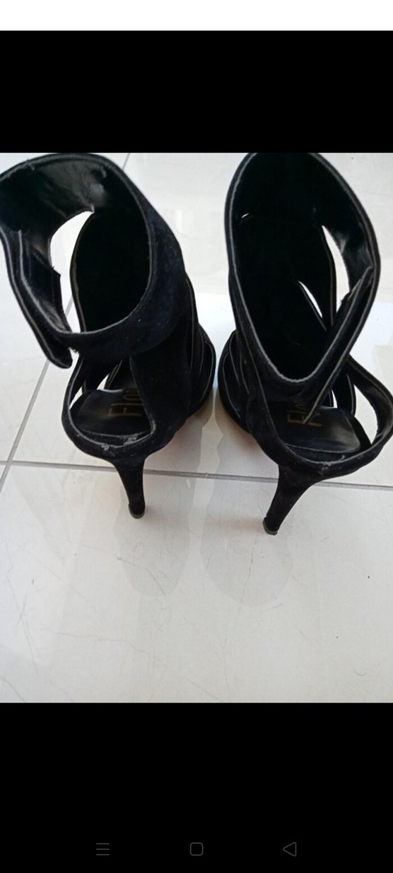 Siyah Süet Tokalı Stiletto Topuklu Bot - Görsel 2