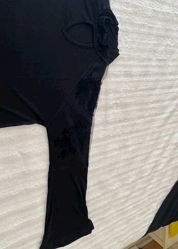 Yüksek Yakalı Siyah tül detaylı bluz - Görsel 2