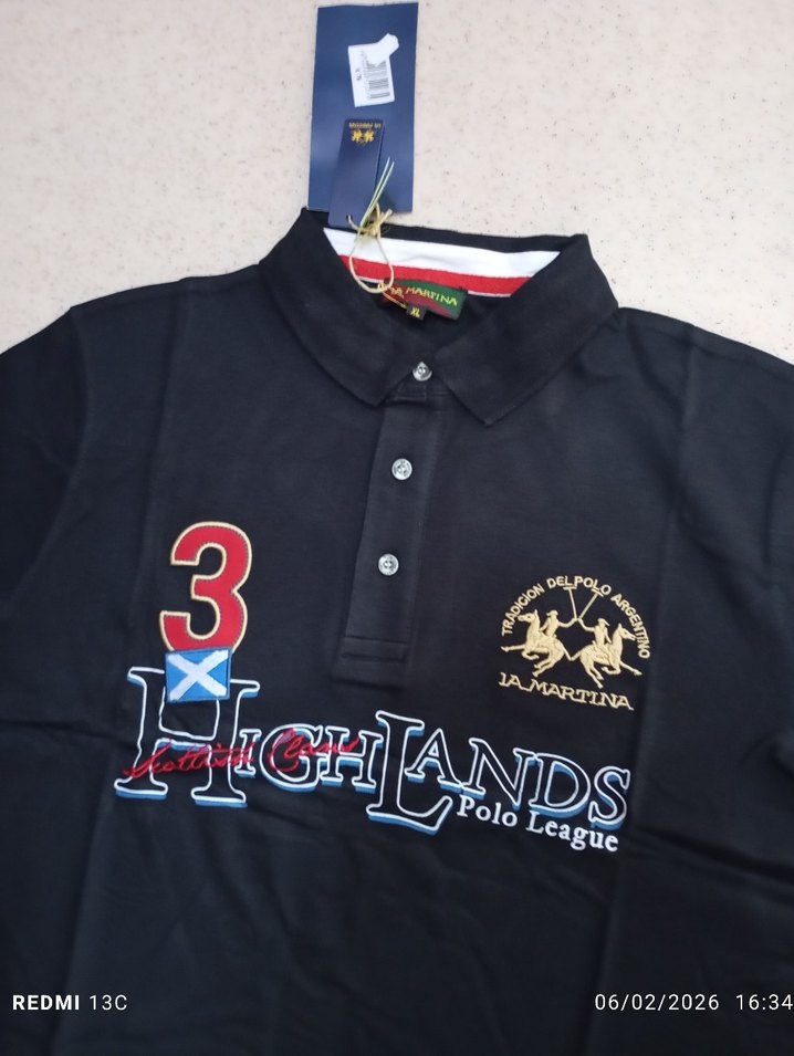 Siyah Baskılı Polo Yaka Erkek Tişört serili - Görsel 2