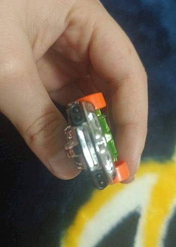 Koyu Haki Renkli Oyuncak Araba - Görsel 5