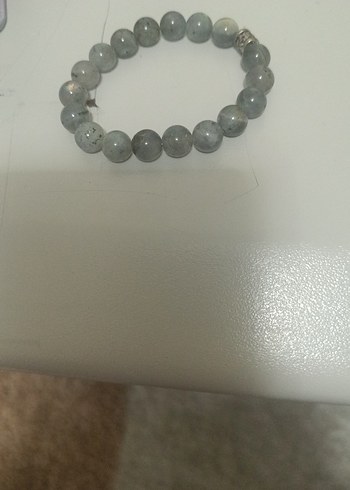 Gri Boncuklu Kadın Bileklik - Görsel 3