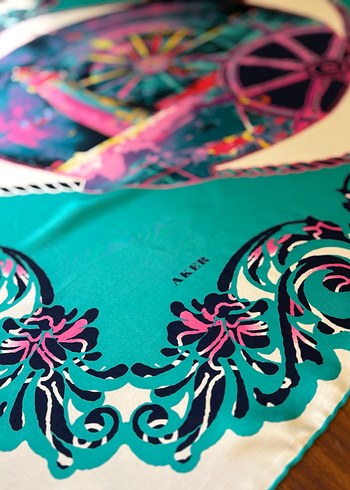 Aker Renkli Deniz Temalı Kadın Eşarp - Görsel 7