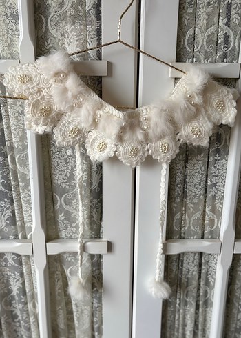 İncili Tüylü Dantelli Beyaz Yakalık - Görsel 8