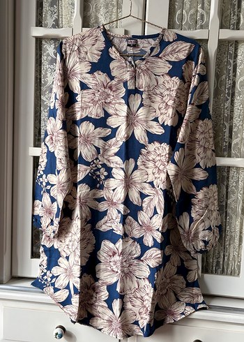 Kadın Lacivert Çiçek Desenli Uzun Kollu Tunik - Görsel 2