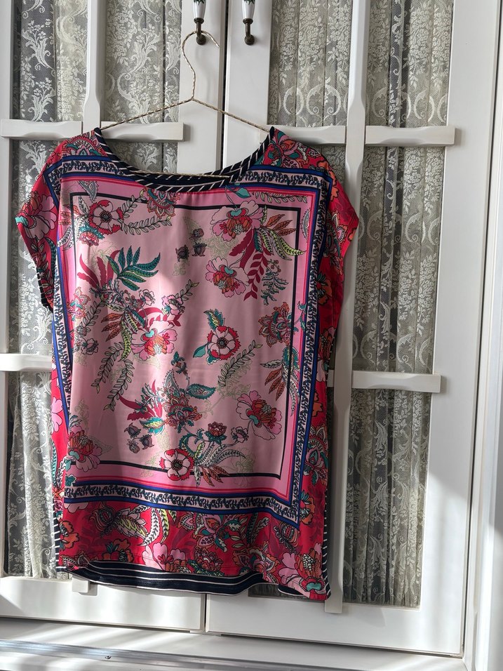 Pembe Şık Kadın Bluz - Görsel 2