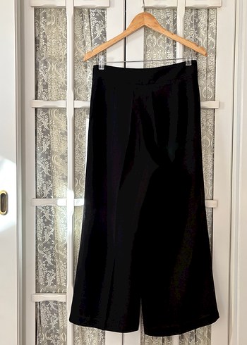 Siyah Piliseli Kadın Kumaş Pantolon - Görsel 5