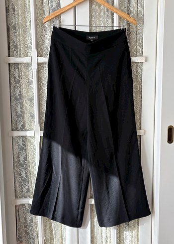 Siyah Piliseli Kadın Kumaş Pantolon - Görsel 4