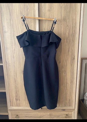 Siyah Uzun Askılı Fırfırlı Kadın Elbise - Görsel 3