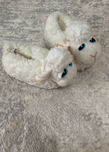 Kız -Erkek Çocuk Beyaz Peluş Kuzu Terlik - Görsel 2