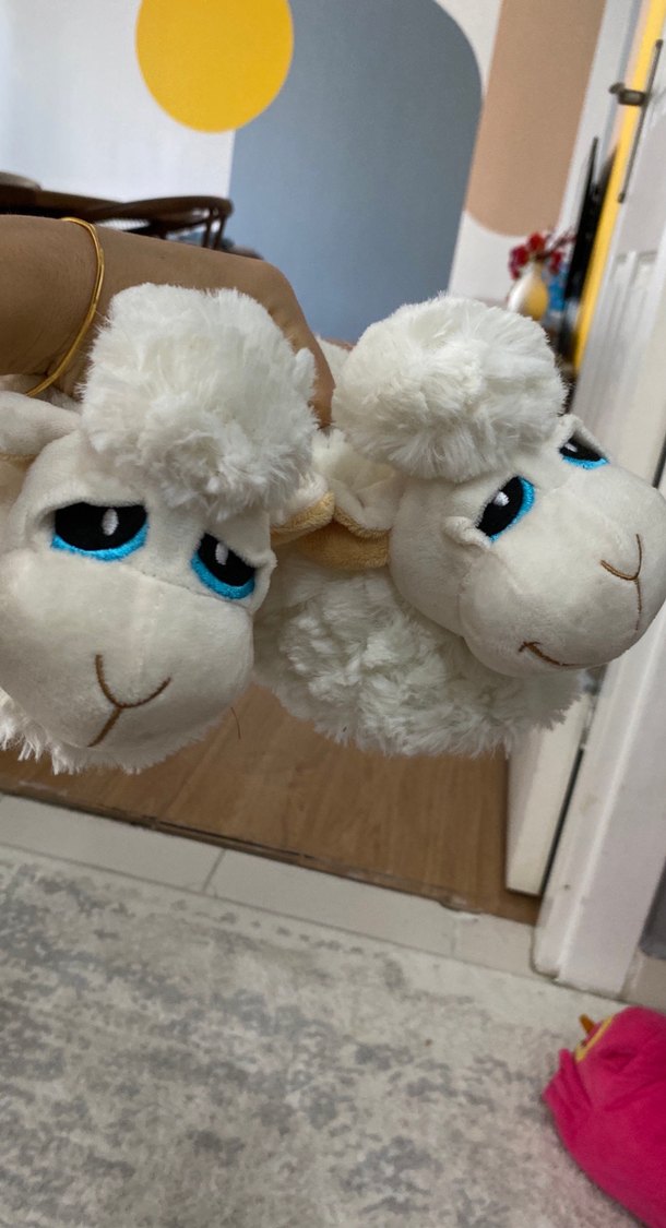 Kız -Erkek Çocuk Beyaz Peluş Kuzu Terlik - Görsel 3