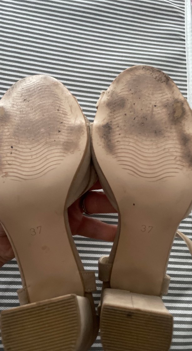 Bej Dolgu Topuklu Tokalı Kadın Ayakkabı - Görsel 3