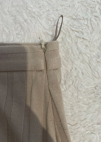 Bej Pilili Uzun Kadın Etek - Görsel 4