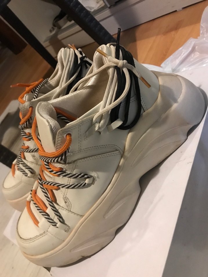 Beyaz Zebra Desenli Dolgu Topuklu Kadın Spor Ayakkabı - Görsel 2