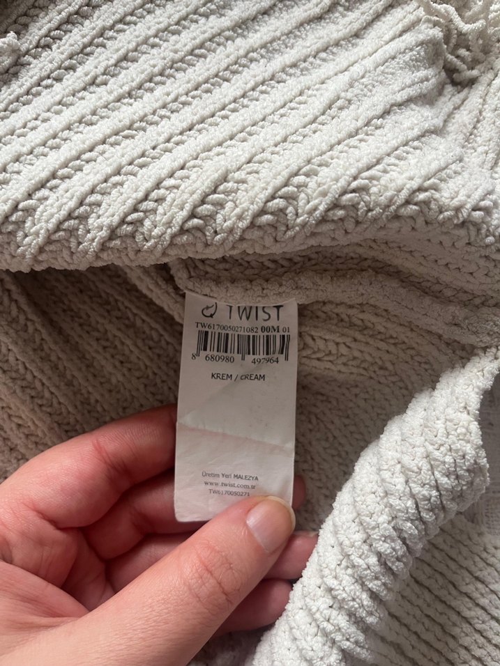 Beyaz Boğazlı Triko Salaş Kazak - Görsel 4