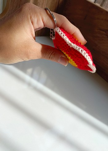  Renkli Örgü Çiçek Anahtarlık - Görsel 3