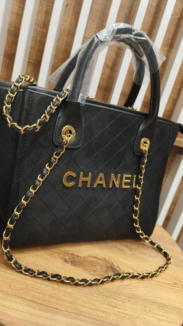 Zincir Detaylı Siyah Deri Chanel Çanta - Görsel 3