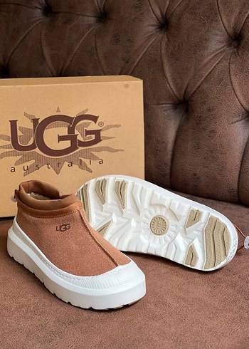 UGG Kahverengi Platform Tabanlı Kadın Spor Ayakkabı - Görsel 2