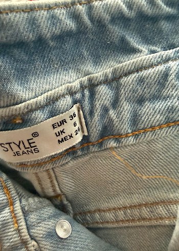 Düğmeli Kemerli Denim Mini Etek - Görsel 3