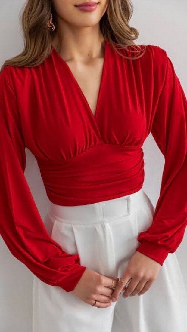 Kırmızı V Yaka Drapeli Kadın Bluz - Görsel 3