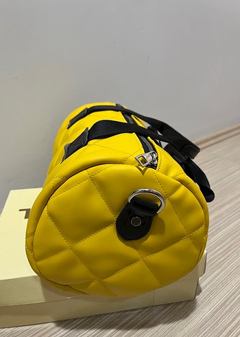 Sarı Kapitone Deri Kadın Çanta - Görsel 3