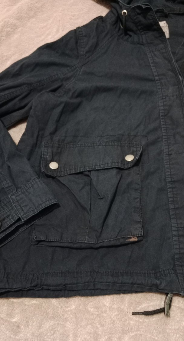 Kapüşonlu siyah Kadın Ceket - Görsel 3