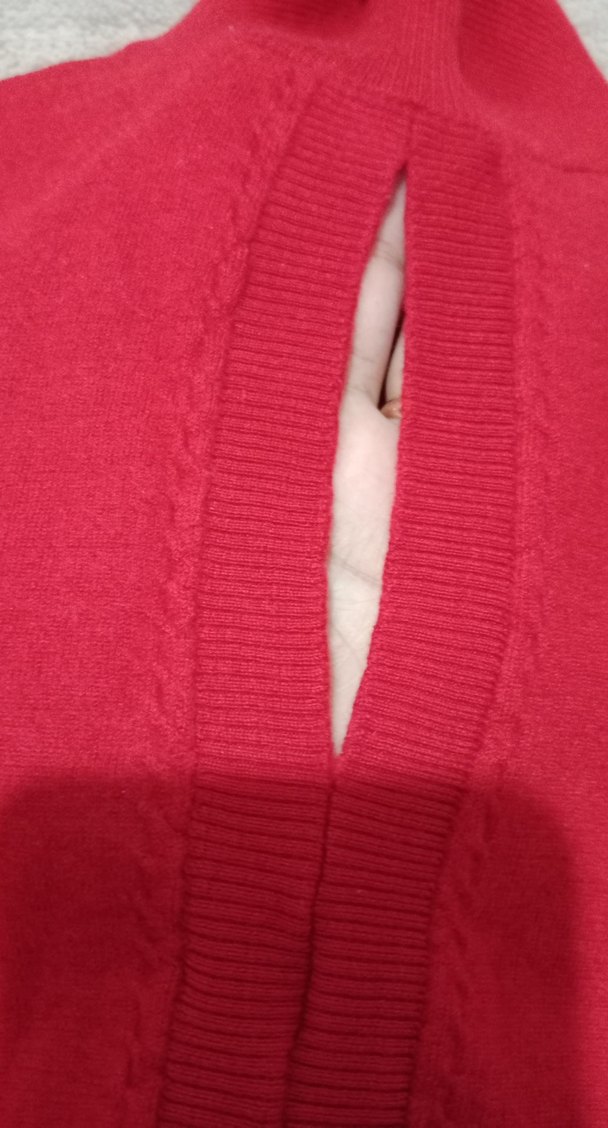 Kırmızı dekolte açık Yarım Balıkçı Yaka Kadın Kazak - Görsel 3