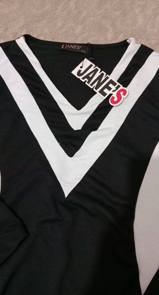 Siyah Beyaz V Yaka Uzun Kollu Midi Elbise - Görsel 2