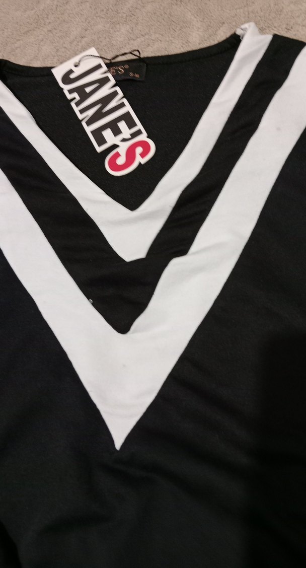 Siyah Beyaz V Yaka Uzun Kollu Midi Elbise - Görsel 3