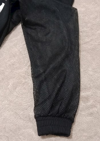 Siyah Kapüşonlu Fermuarlı Kadın Ceket - Görsel 4