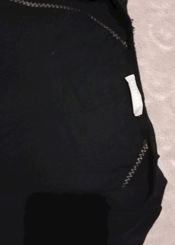 Stefanel Siyah Düğmeli V Yaka Kadın Hırka - Görsel 3