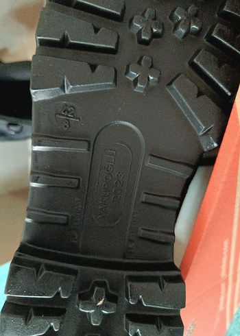 Siyah askeri bot 0 - Görsel 3