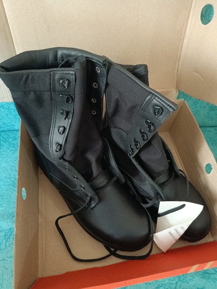 Siyah askeri bot 0 - Görsel 2