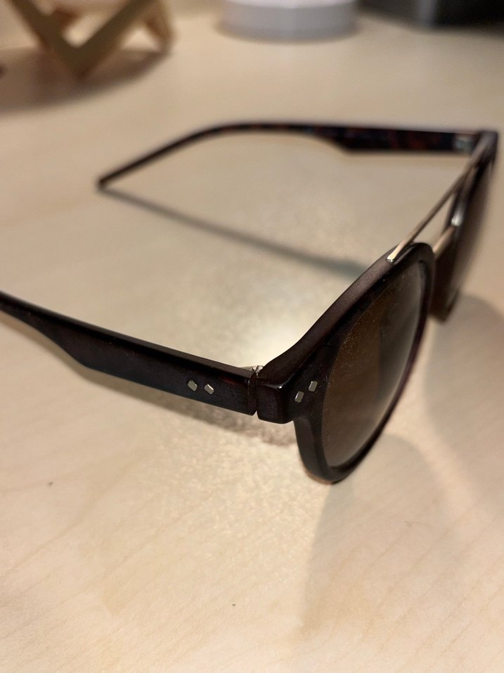 Kahverengi Klasik Kadın Güneş Gözlüğü - Görsel 2