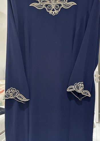 Zincir Detaylı Lacivert Uzun Elbise - Görsel 4