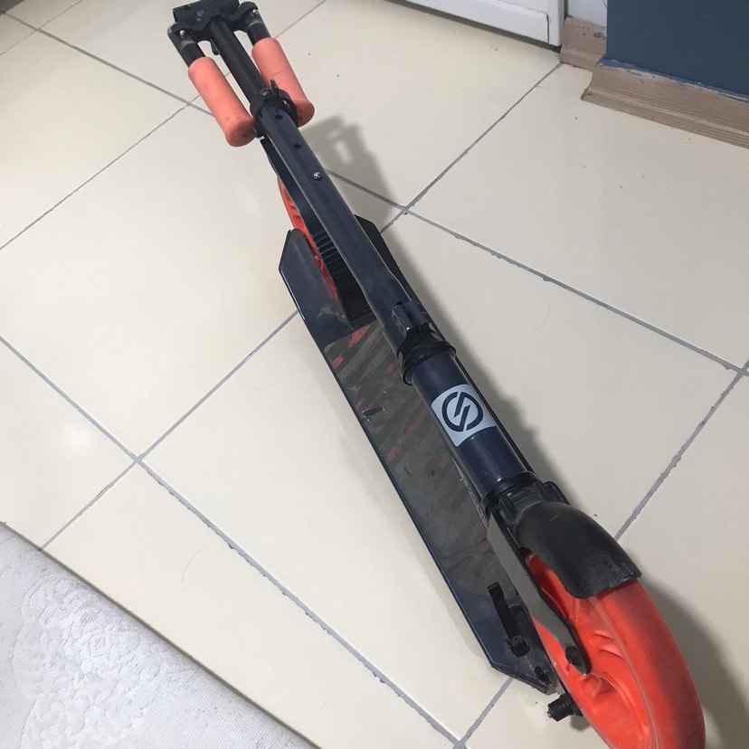 Turuncu Çocuk Scooter'ı, Ayarlanabilir Yükseklik az kullanılmış - Görsel 5