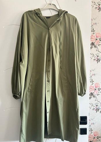 Düğmeli Uzun Haki Kadın Kaban - Görsel 2