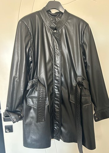 Kadın Siyah Deri Kemerli Ceket - Görsel 3