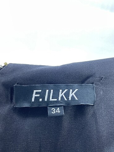 34 Beden gri Renk Diğer Bluz %70 İndirimli.