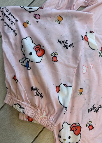 Pembe Uzun Kollu Rahat Hello Kitty Pijama Takımı - Görsel 5
