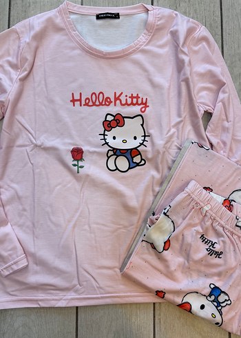 Pembe Uzun Kollu Rahat Hello Kitty Pijama Takımı - Görsel 3