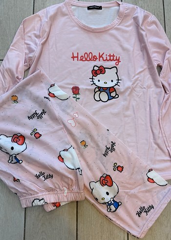 Pembe Uzun Kollu Rahat Hello Kitty Pijama Takımı - Görsel 4