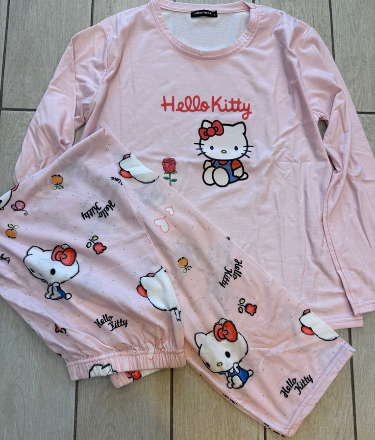 Pembe Uzun Kollu Rahat Hello Kitty Pijama Takımı - Görsel 4