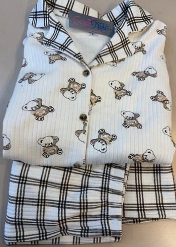 Kadın Ekoseli ve Ayıcık Desenli Rahat Pijama Takımı - Görsel 4