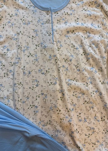 Mavi Çiçek Desenli Uzun Kollu Kadın Pijama Takımı - Görsel 3