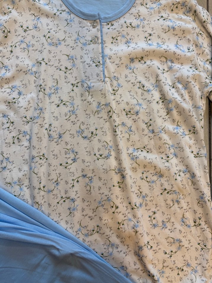 Mavi Çiçek Desenli Uzun Kollu Kadın Pijama Takımı - Görsel 3