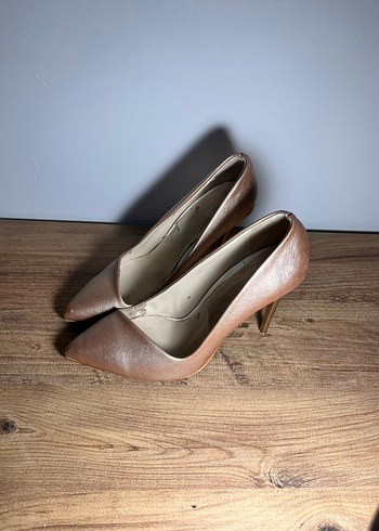 Bej Deri Stiletto Topuklu Kadın Ayakkabı - Görsel 4